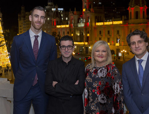 El Ateneo Mercantil premia la trayectoria profesional de Víctor Claver, Ricard Camarena y el IVI